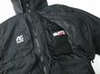 burton_jacket_pouch_thumb_110.jpg